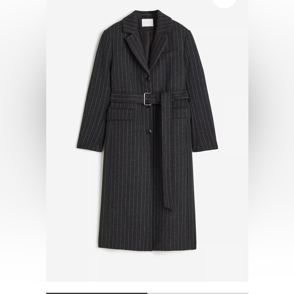 H&M Dark Grey Pinstriped coat 💟